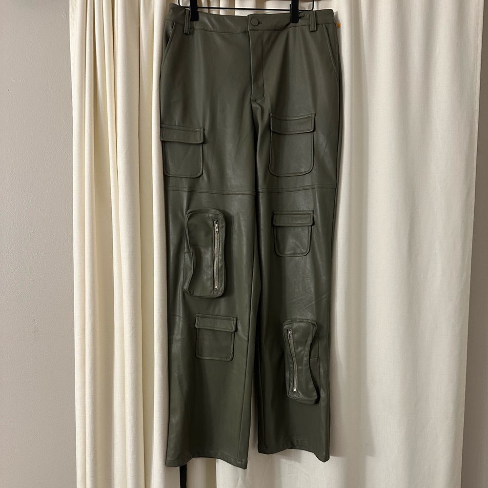 NEW Fashion Nova Pants